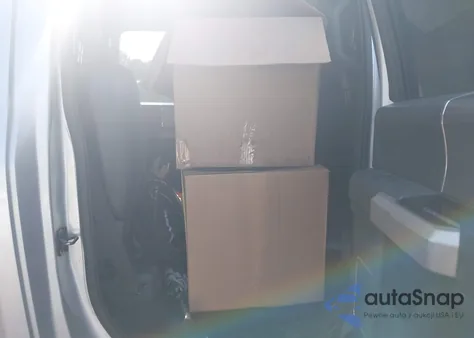 2016 Ford F-150 Lariat z USA, uszkodzony, nr VIN 1FTEW1CGXGKE38798